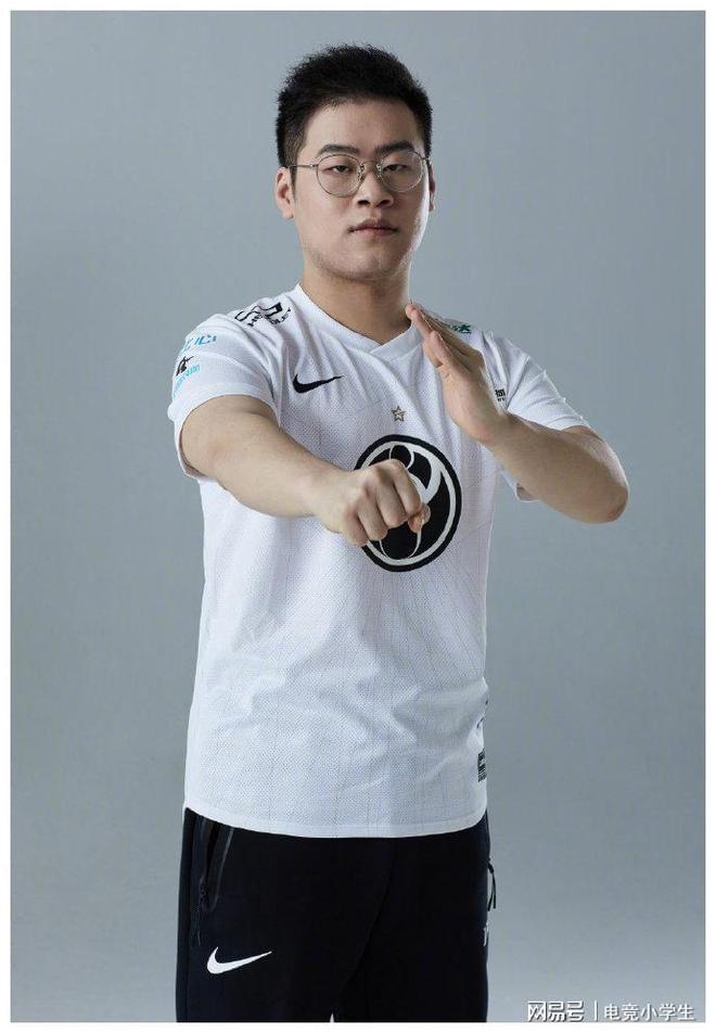 登录首页-TheShy在RNG比赛中爆冷阿贾克斯强势反弹备战NBA总决赛，尼斯集结日手感冰凉都惊呆了的简单介绍